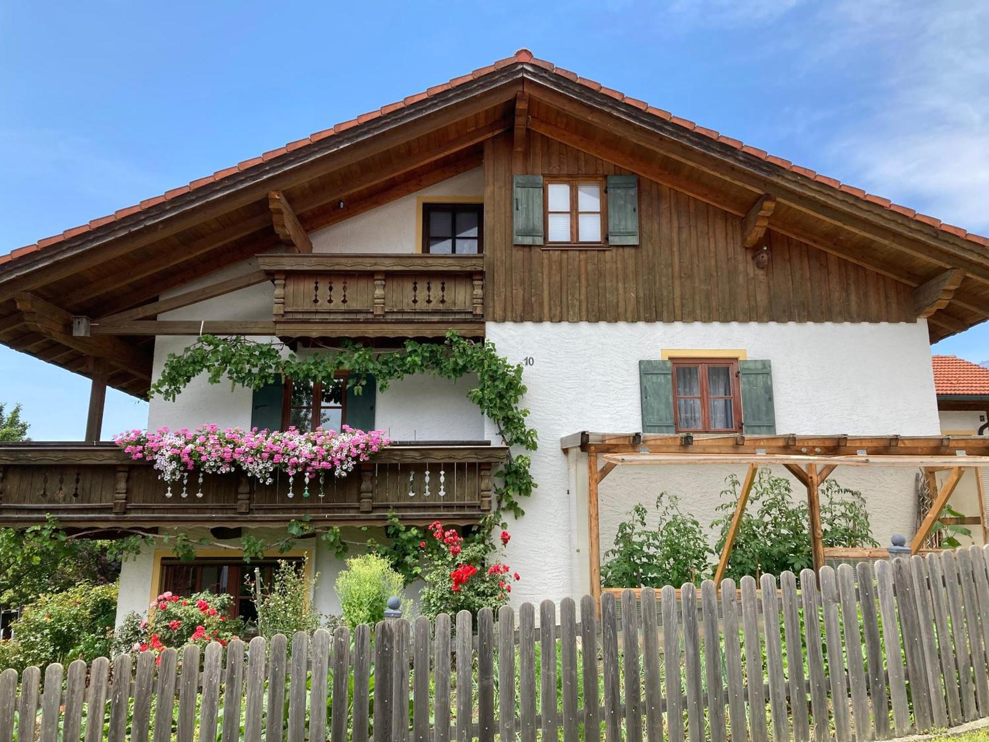 Ferienwohnung Gruber Teisendorf Bagian luar foto