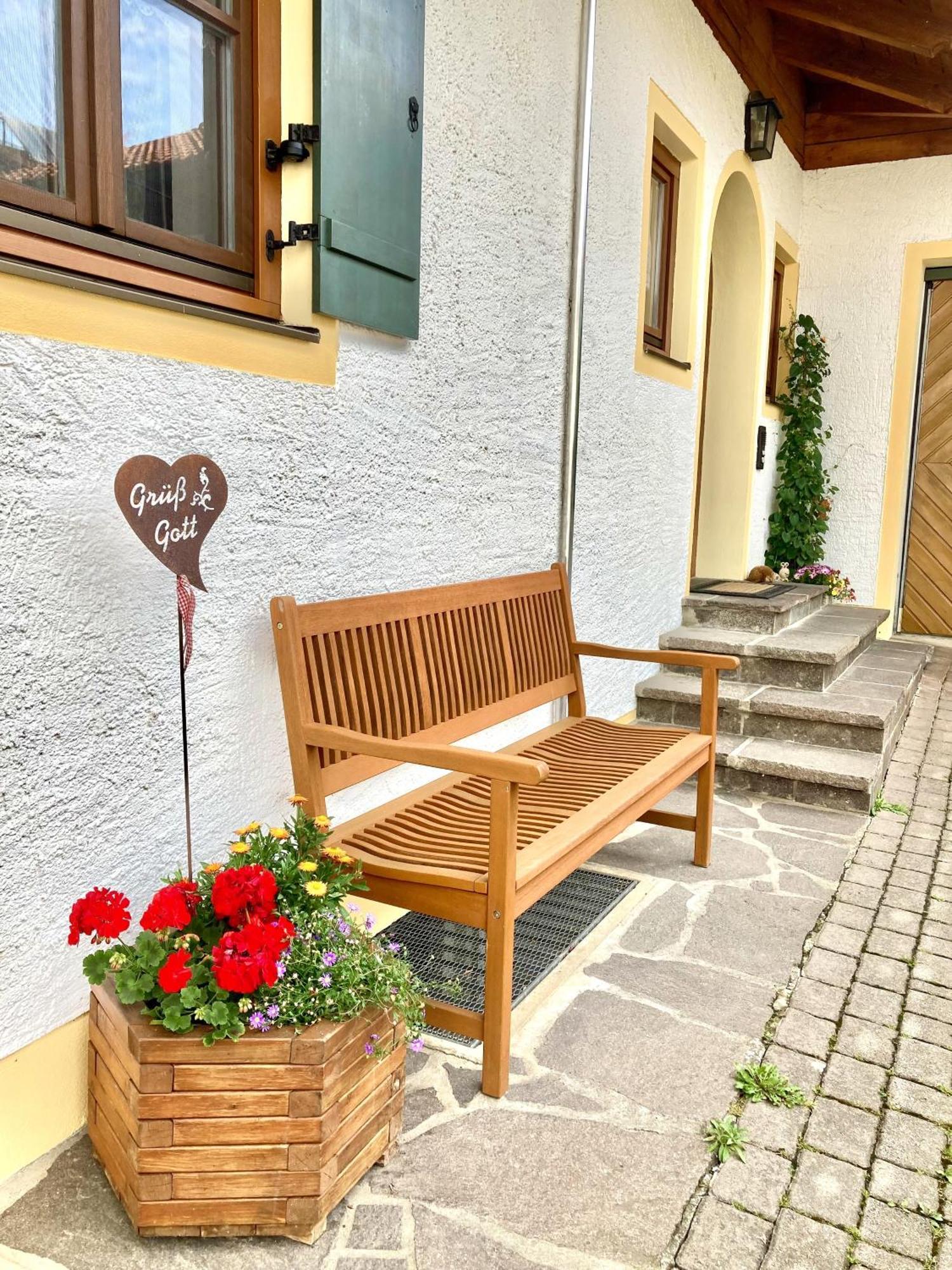 Ferienwohnung Gruber Teisendorf Bagian luar foto